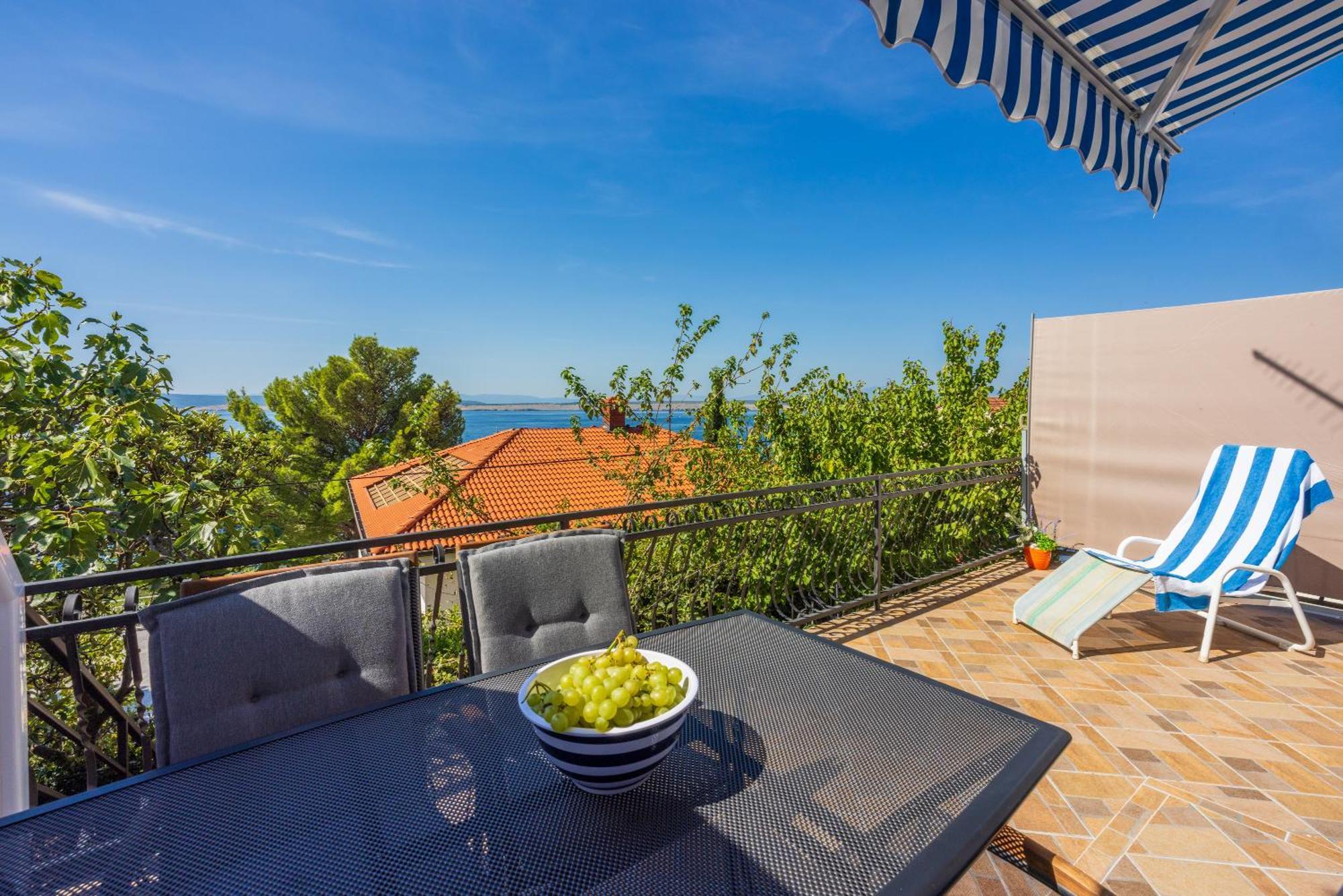 Apartmani Azur Dramalj Exterior photo